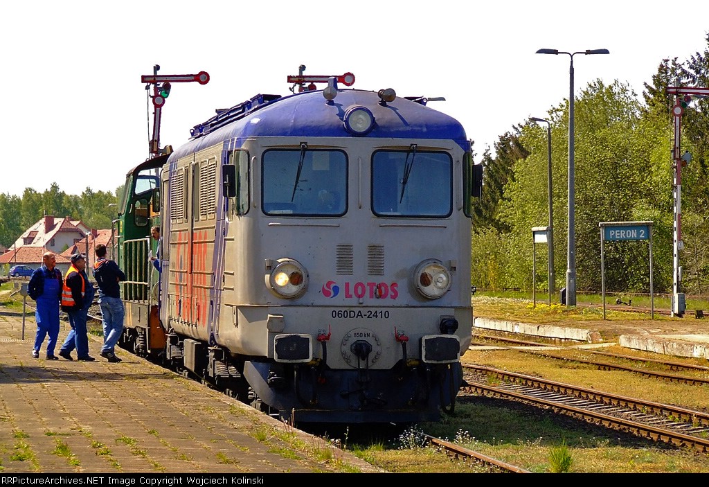 060DA-2410 + SM42-2188